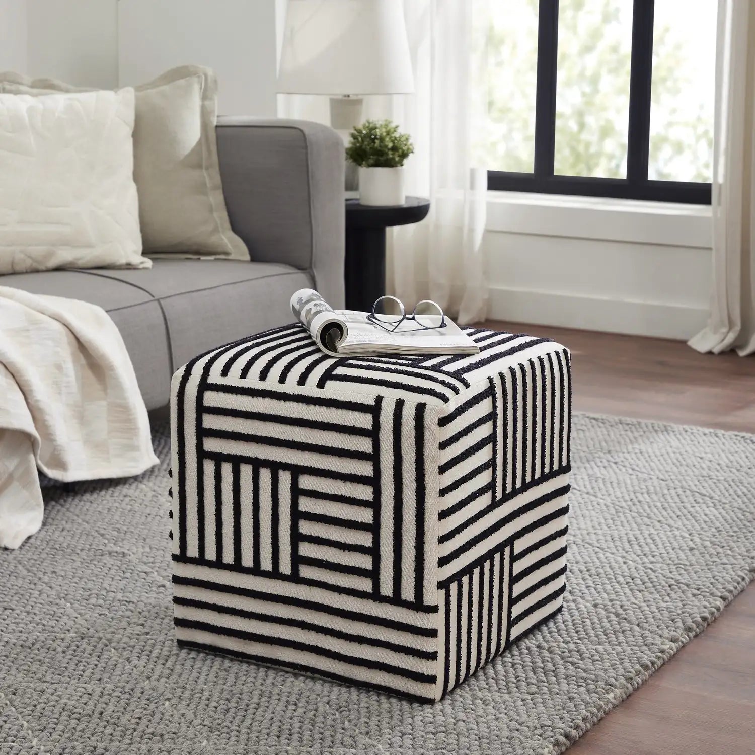 RENWIL MONTI INDOOR COTTON CANVAS CUBE OTTOMAN - Benches, Ottoman, Stools