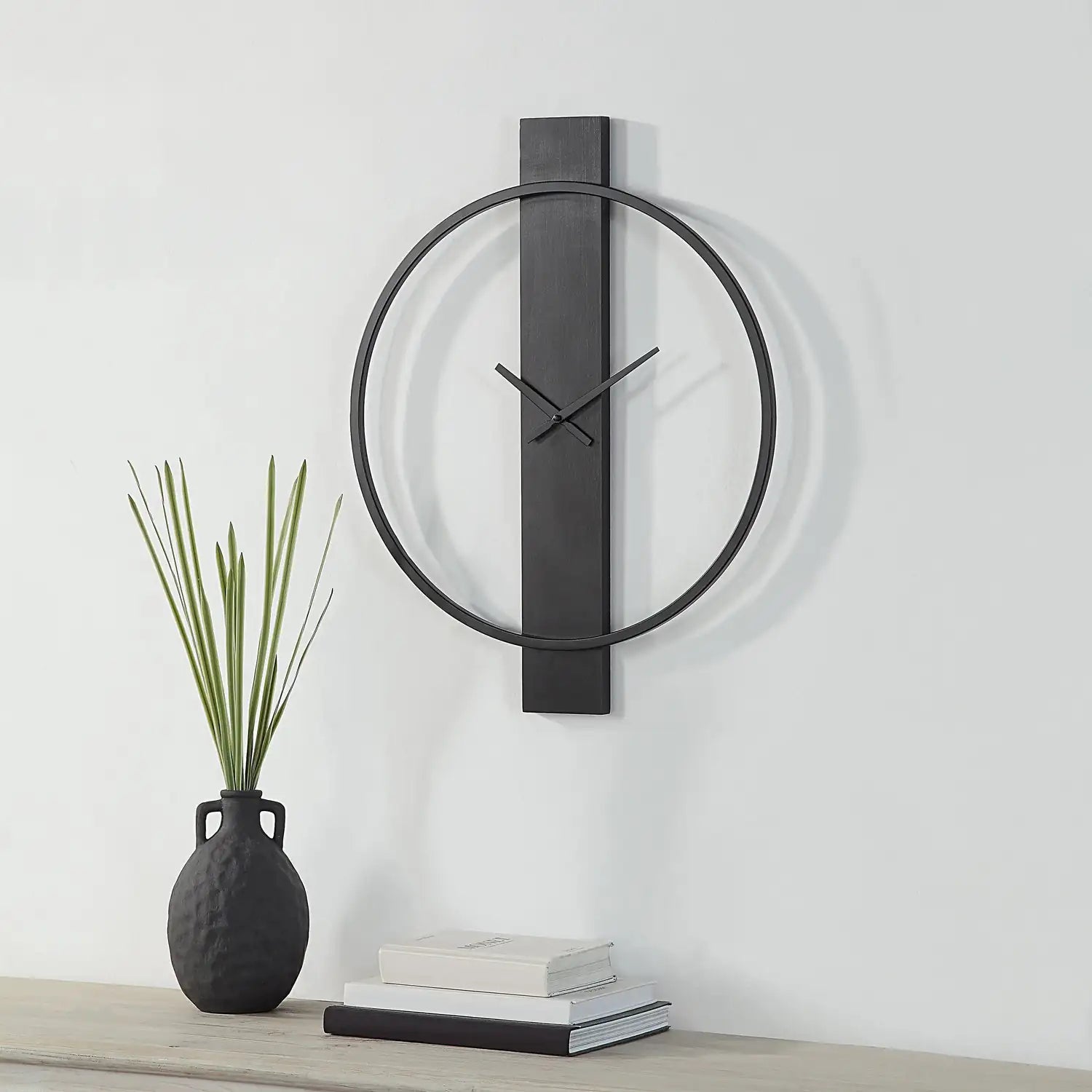 RENWIL ROMANE INDOOR IRON WALL CLOCK MATTE - Decorative Accents
