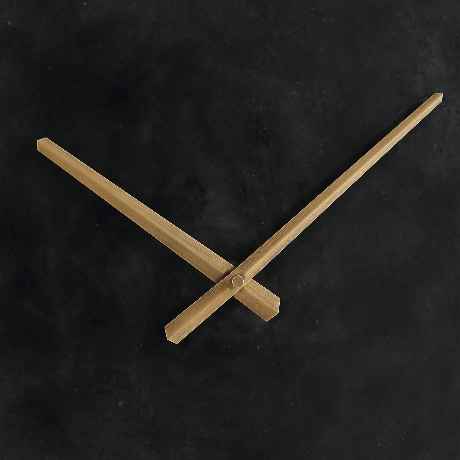 RENWIL DARNAY WALL CLOCK - Decorative Accents