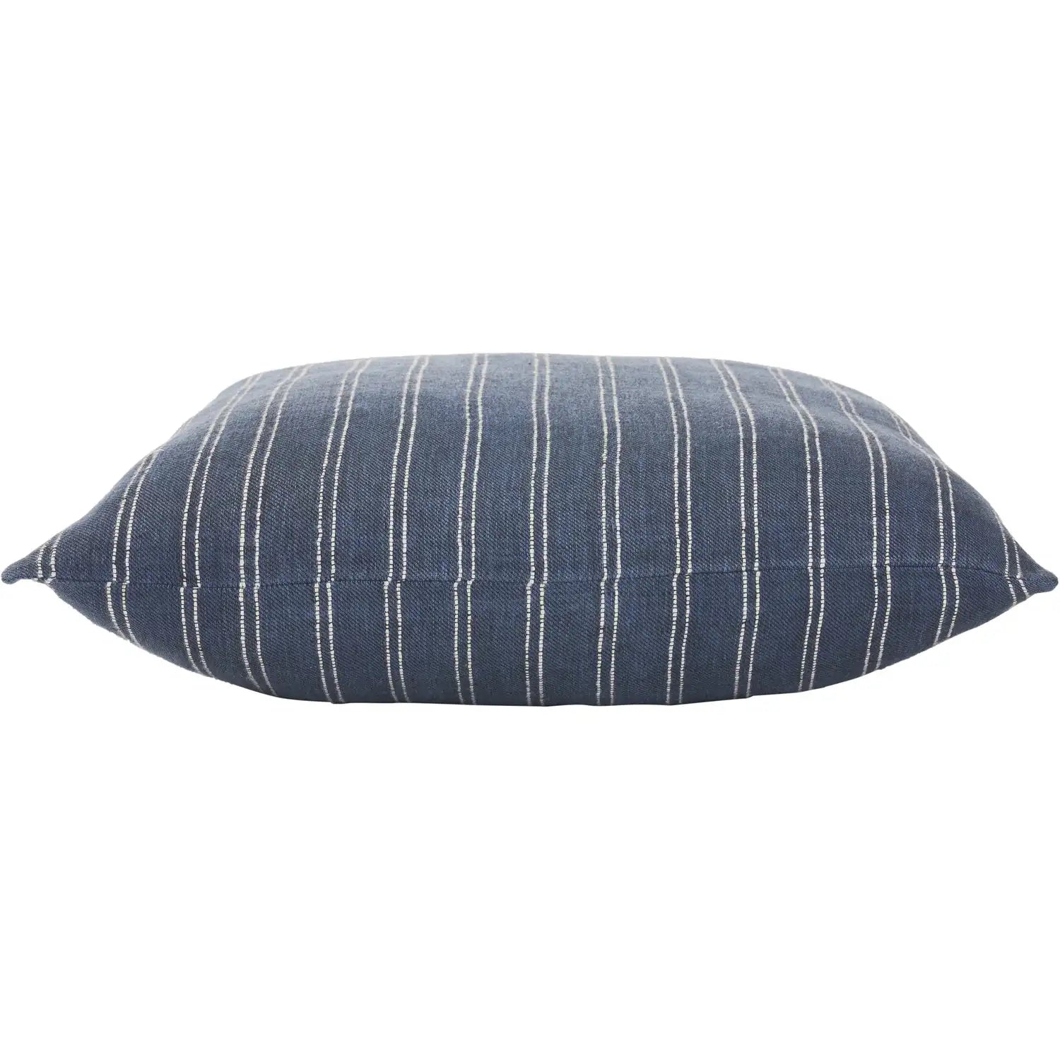 RENWIL OAKLEY INDOOR PILLOW - Decorative Accents