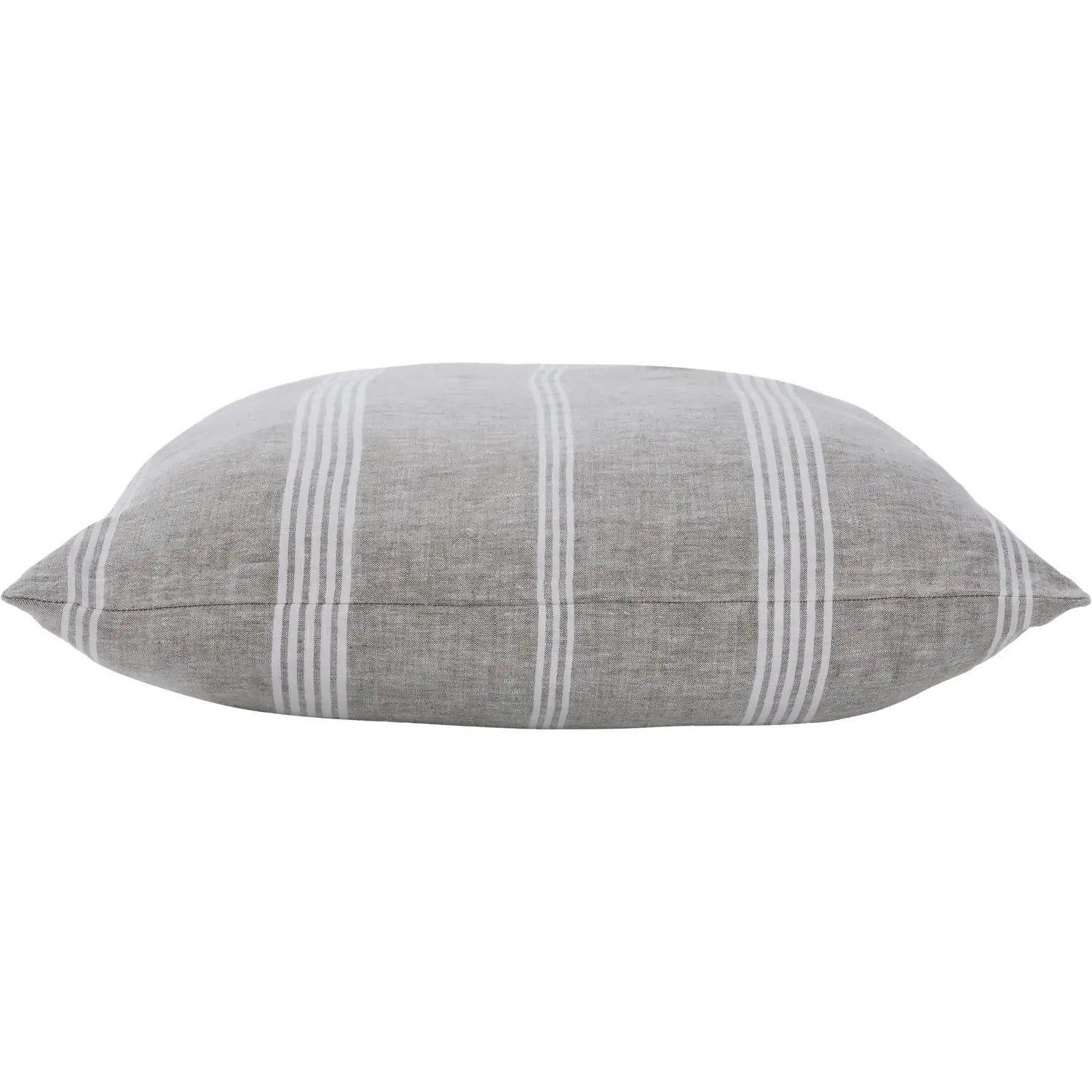 RENWIL DAMARI INDOOR PILLOW - Decorative Accents