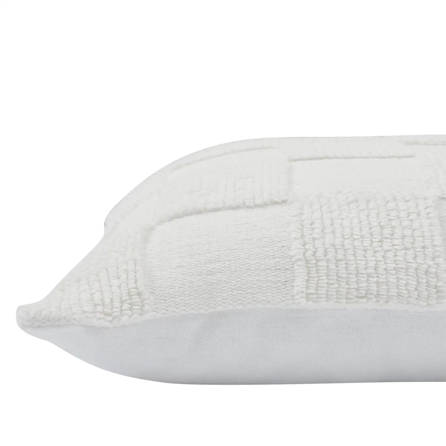 RENWIL TERRAH INDOOR PILLOW - Decorative Accents