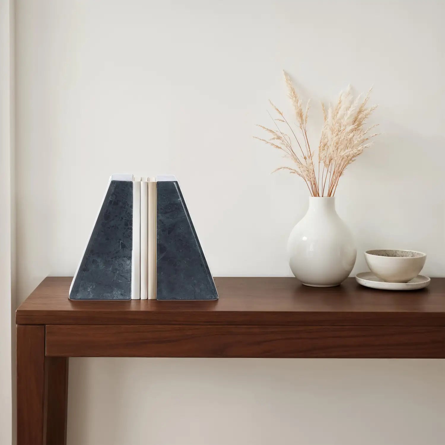 RENWIL POEMA BOOKENDS - Decorative Accents