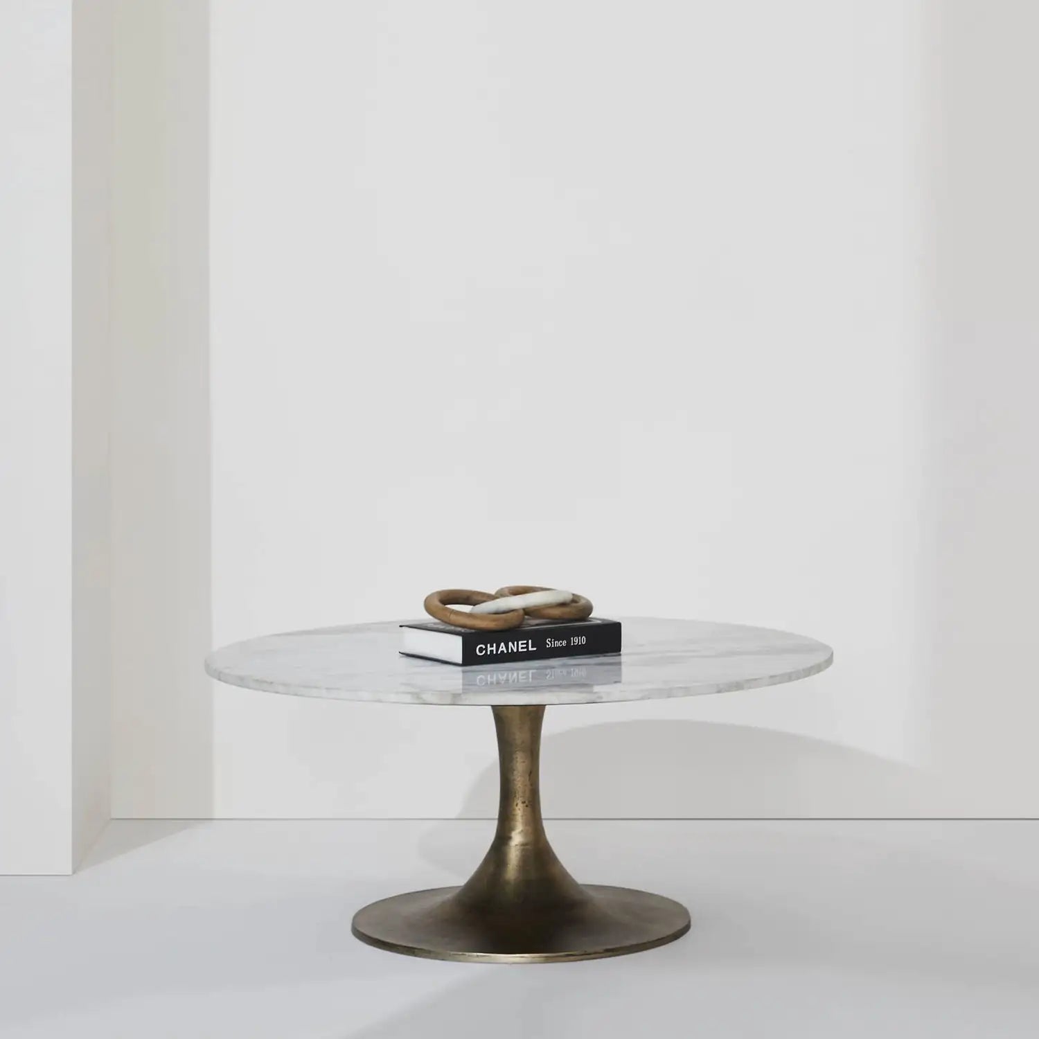 RENWIL LOVEADA INDOOR ALUMINUM TABLE MATTE - Side