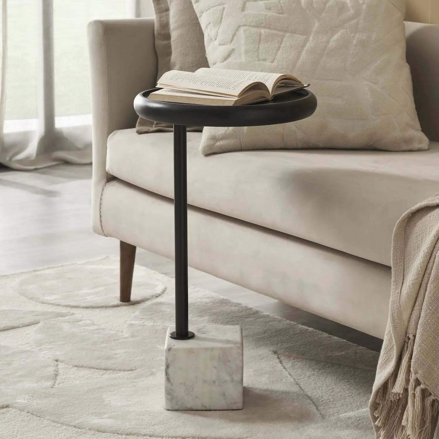 RENWIL HULL INDOOR BANSWARA MARBLE SIDE TABLE - Side