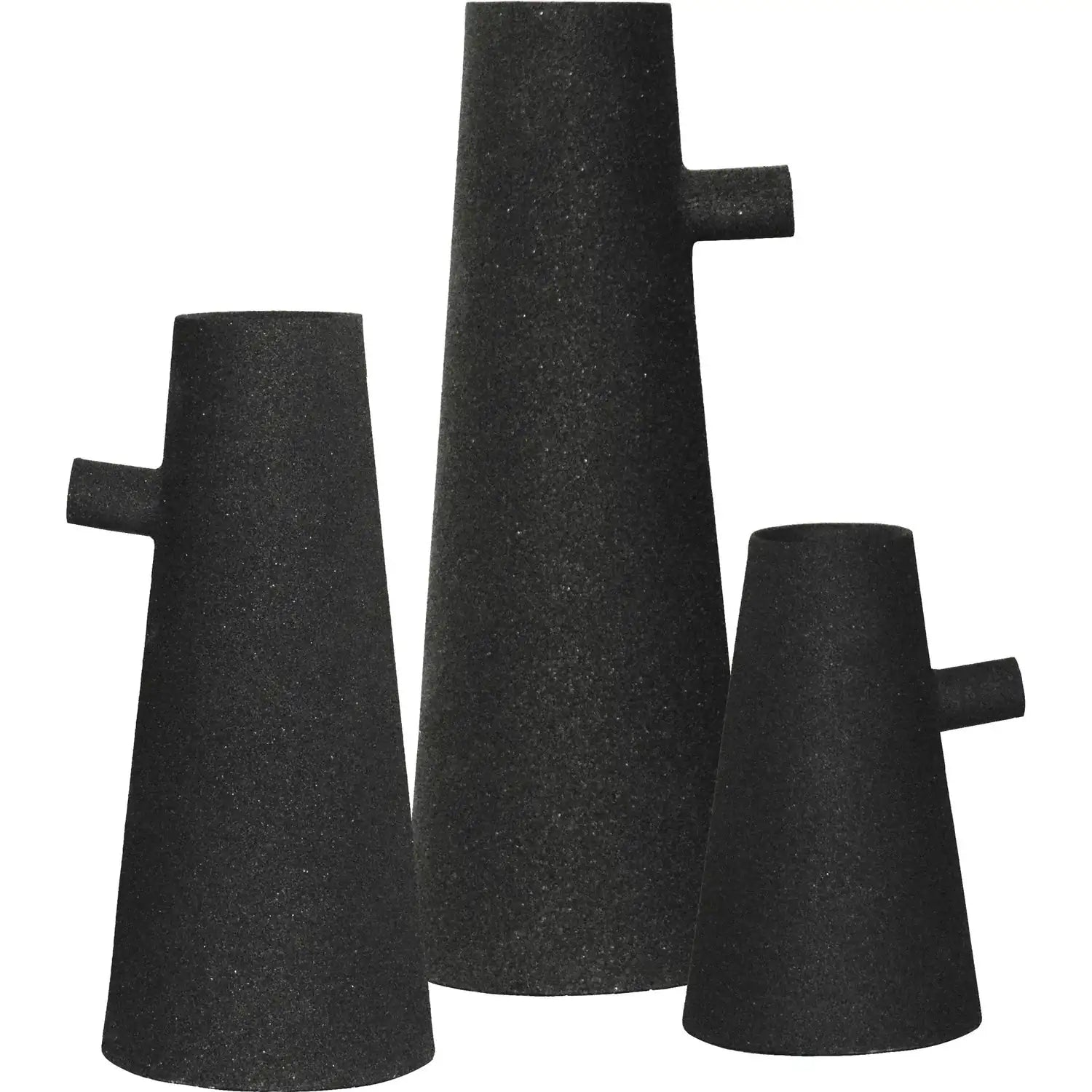 RENWIL AFLYNTA INDOOR IRON VASE MATTE - Decorative Accents