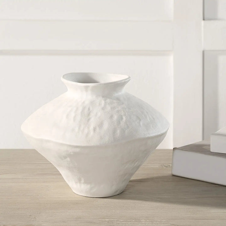 RENWIL MILLS INDOOR PORCELAIN CERAMIC VASE MATTE OFF-WHITE - Decorative Accents