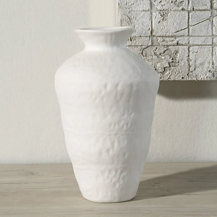 RENWIL MELTON INDOOR PORCELAIN CERAMIC VASE MATTE OFF-WHITE - Decorative Accents