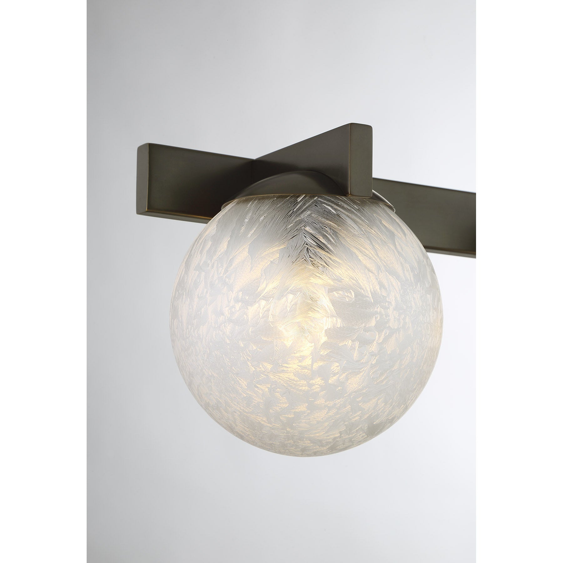 SAVOY HOUSE, DARIEN BATH, BATH VANITY LIGHT