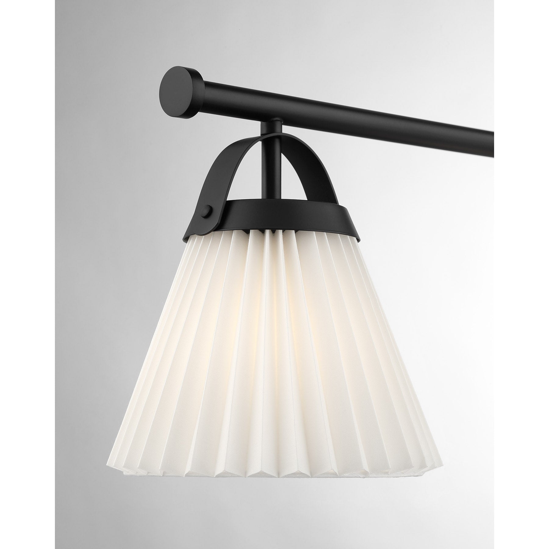 MERIDIAN, SCANDINAVIAN LINEAR CHANDELIER, LINEAR LIGHT