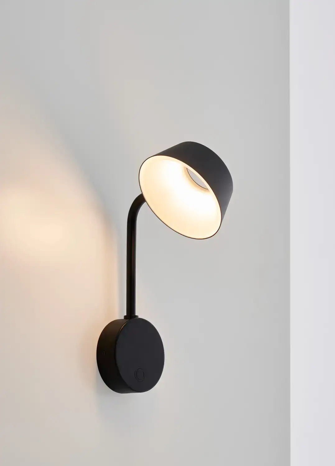 SEED DESIGN USA SLD-130WUTE-BK b5f7e57d-4e9a-4058-93dc-2d4824eaea15