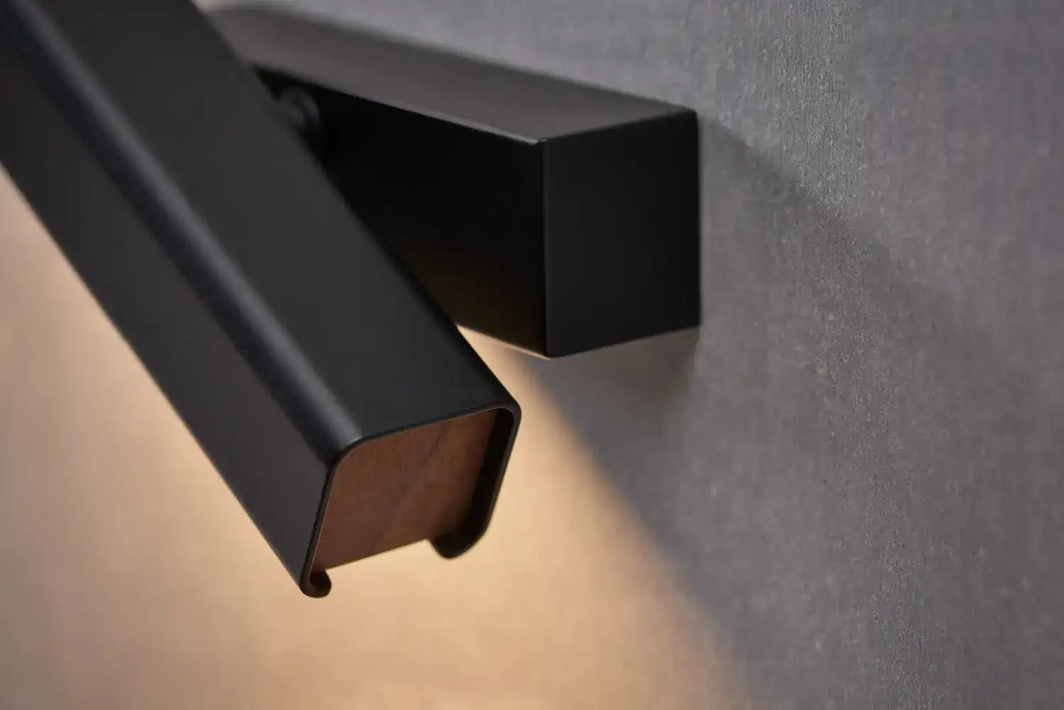 SEED DESIGN USA SLD-3981W-BK c347be47-c9a2-491f-9ec7-6621a9a59620