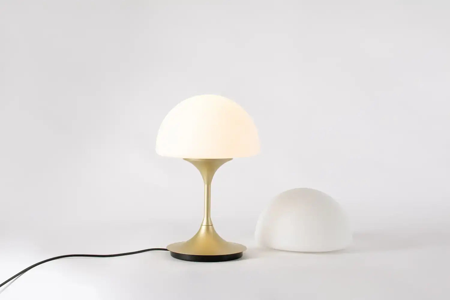 SEED DESIGN USA SQ-7993DJ-1-GLD 8cf027ce-c7b2-4ae8-83f2-c2716e0a4ef8