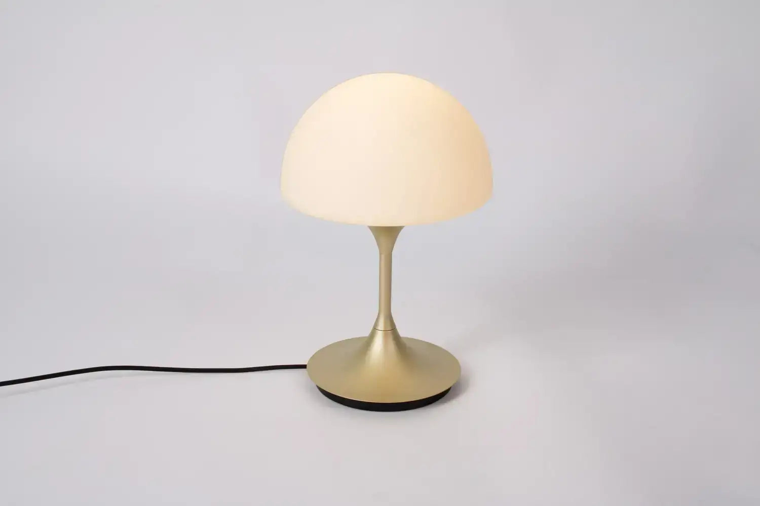 SEED DESIGN USA SQ-7993DJ-1-GLD abf4f09a-ef27-4bb8-85e1-aff07a98f114