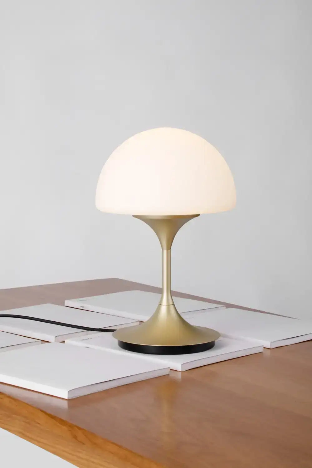 SEED DESIGN USA SQ-7993DJ-1-GLD bcdd1f04-dae6-45bc-8b0c-661f3b3b2aa3