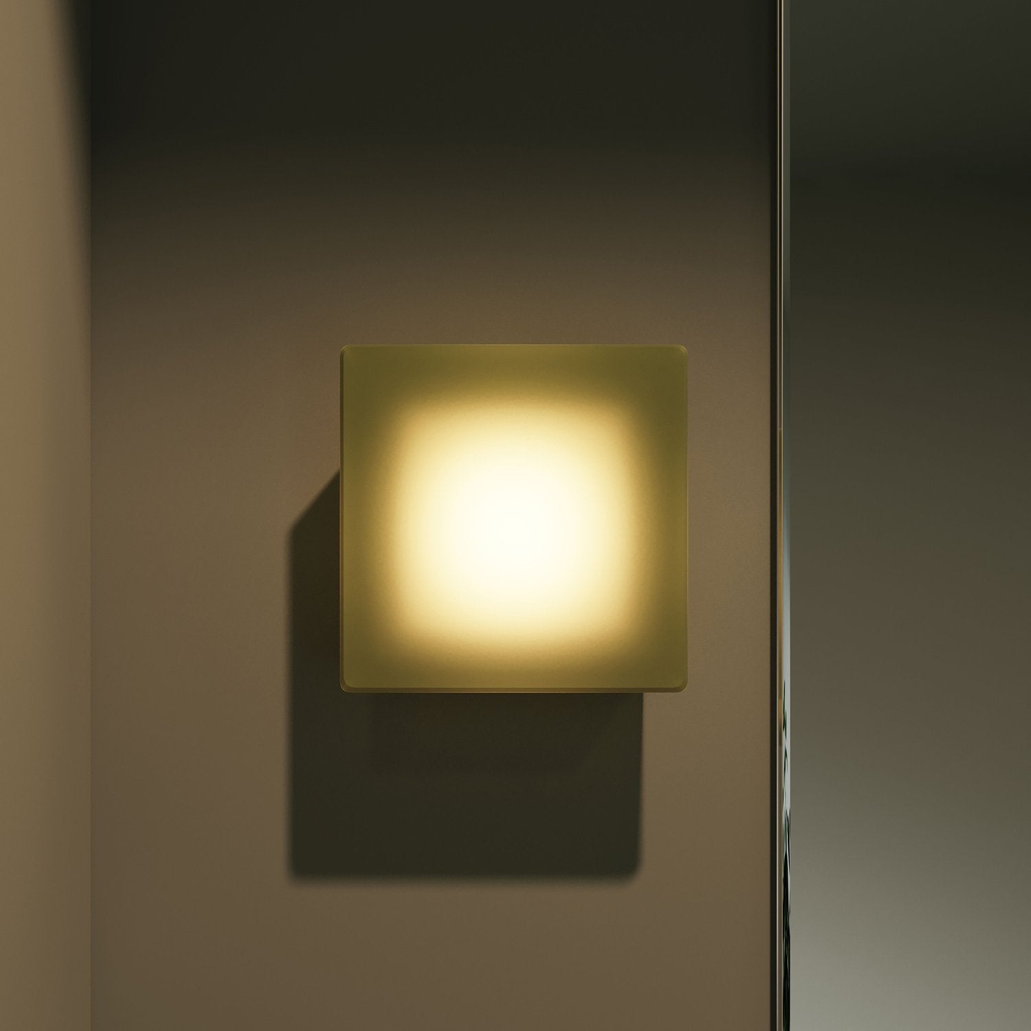 SONNEMAN, MIST SQUARE SCONCE, WALL SCONCES