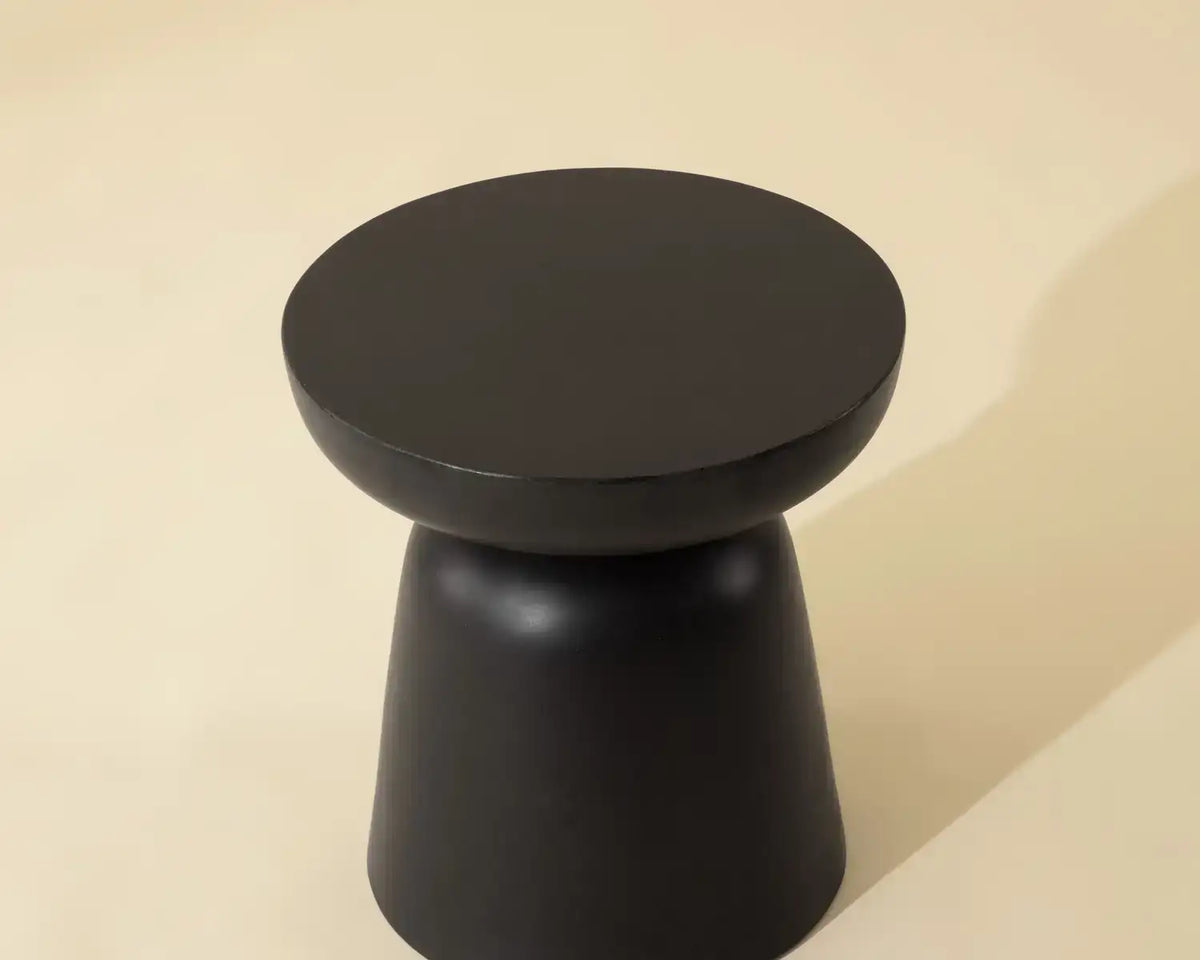 Sunpan LUCIDA END TABLE - Outdoor Furniture