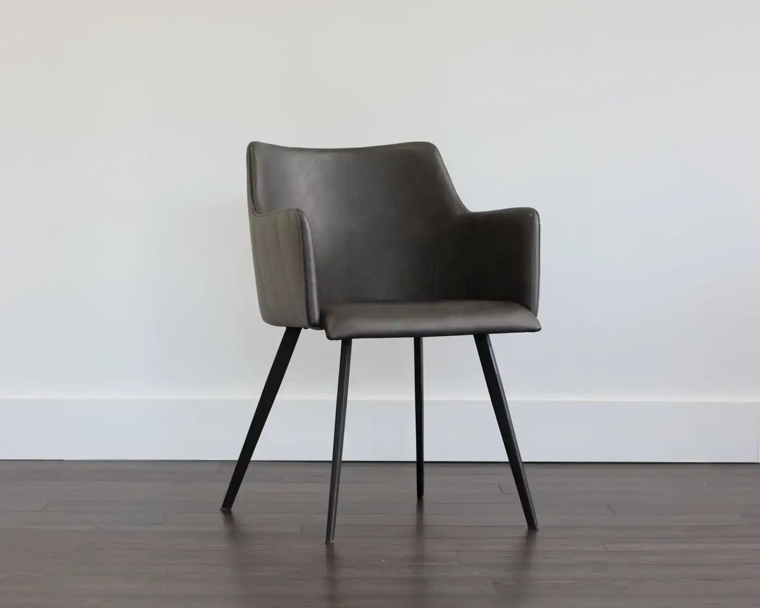 SUNPAN GRIFFIN DINING ARMCHAIR - Dining Chairs