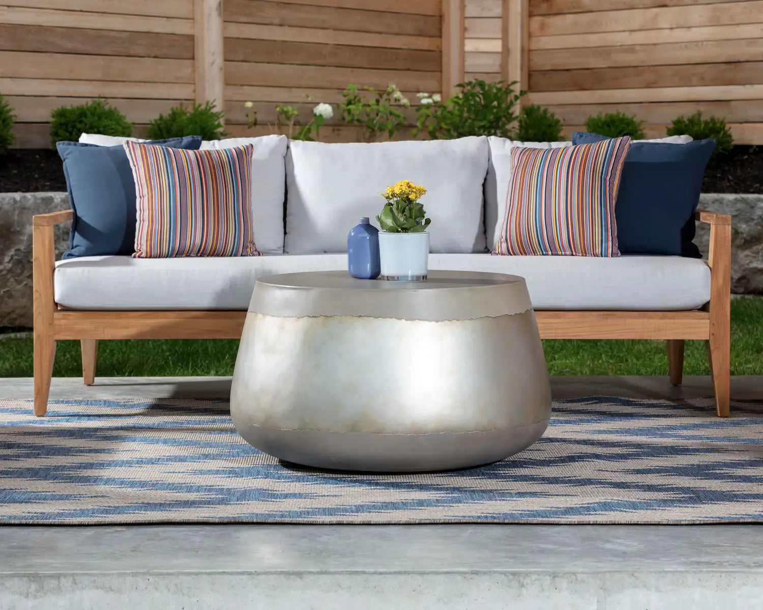 Sunpan ARIES COFFEE TABLE - Outdoor Furniture