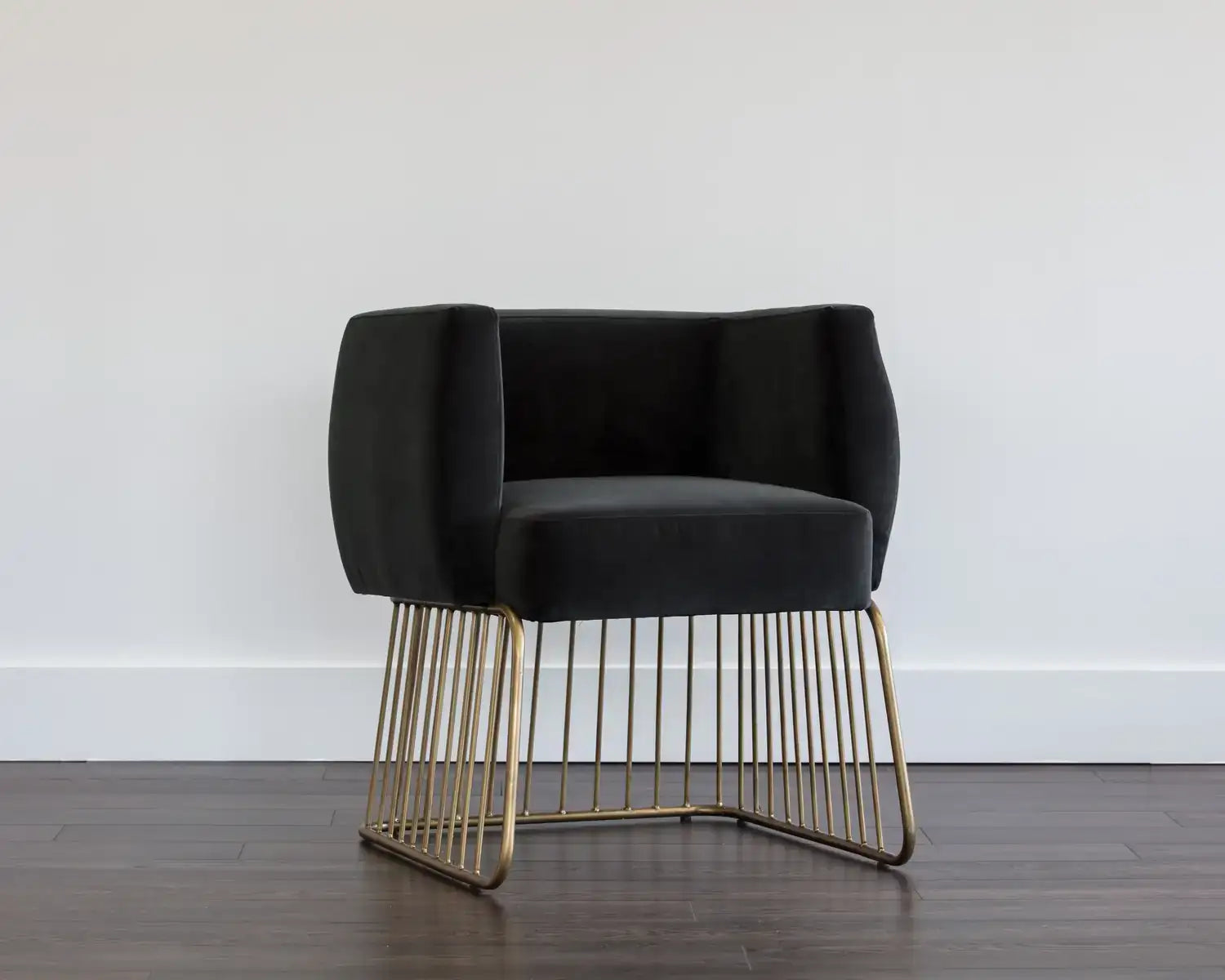 Sunpan GALA DINING ARMCHAIR - Dining Chairs