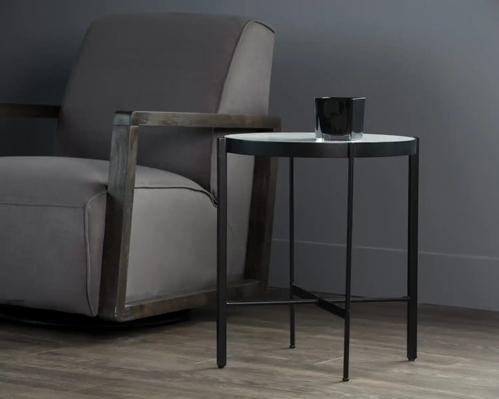 SUNPAN WILLEM END TABLE - Side