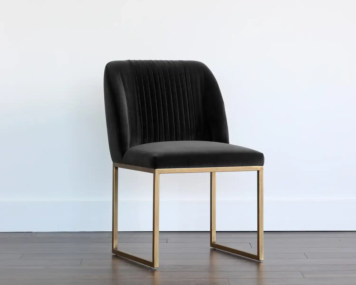 Sunpan NEVIN DINING CHAIR - Dining Chairs