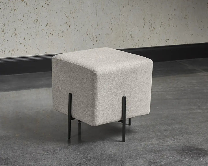 SUNPAN HESTON OTTOMAN - Benches, Ottoman, Stools