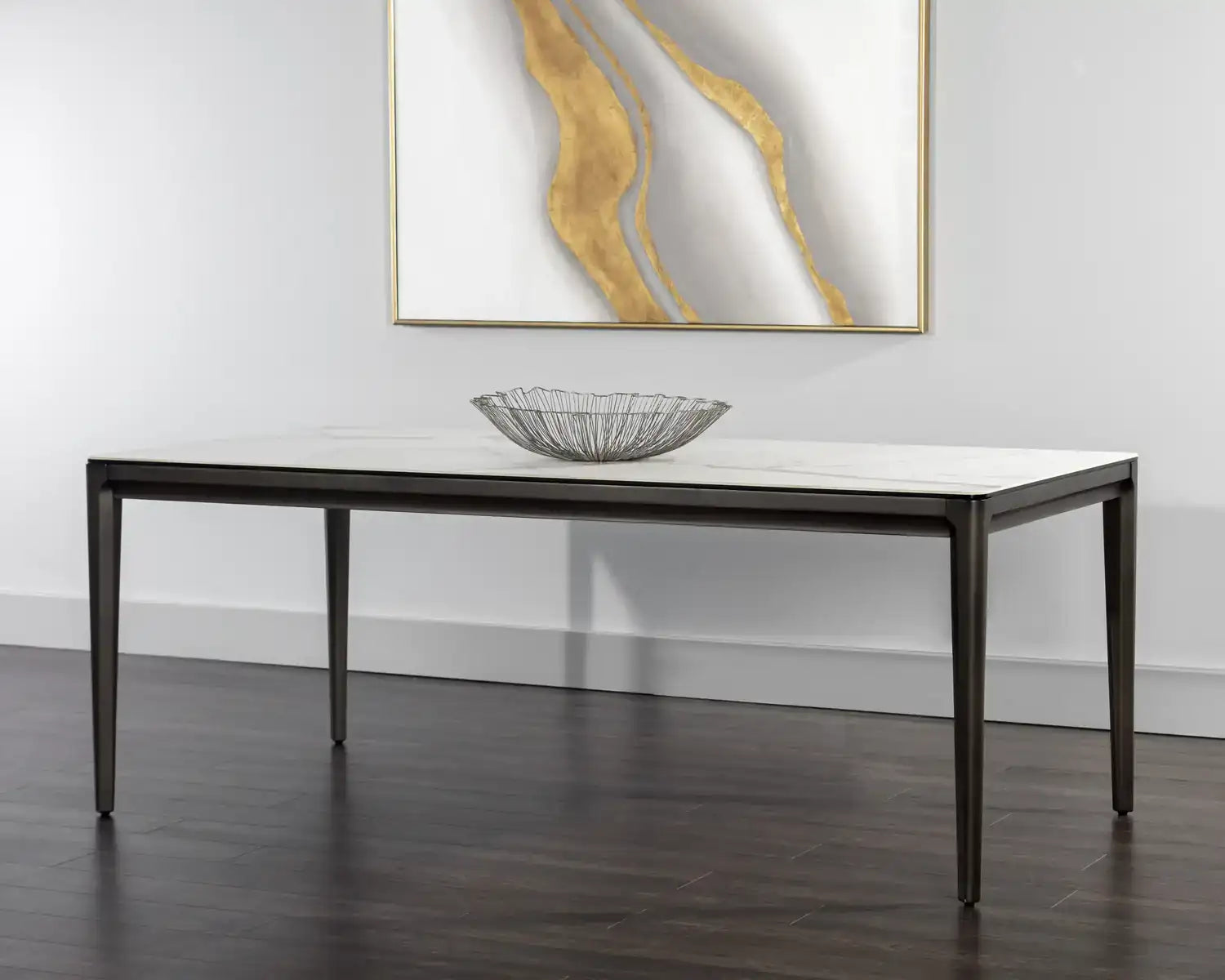 Sunpan QUEENS DINING TABLE - Dining Tables