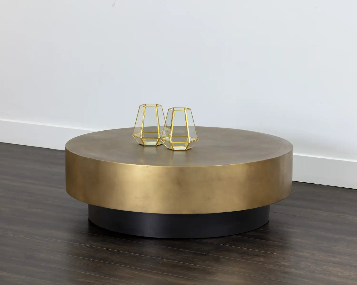 Sunpan BERNABY COFFEE TABLE - Coffee