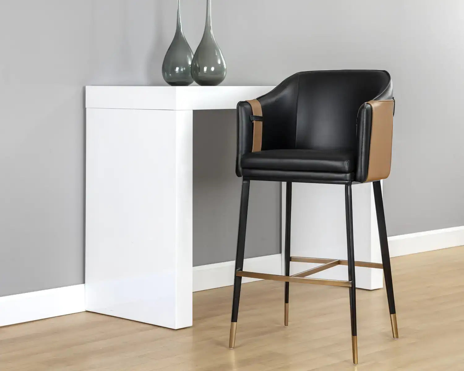 Sunpan CARTER BARSTOOL - Bar Stools