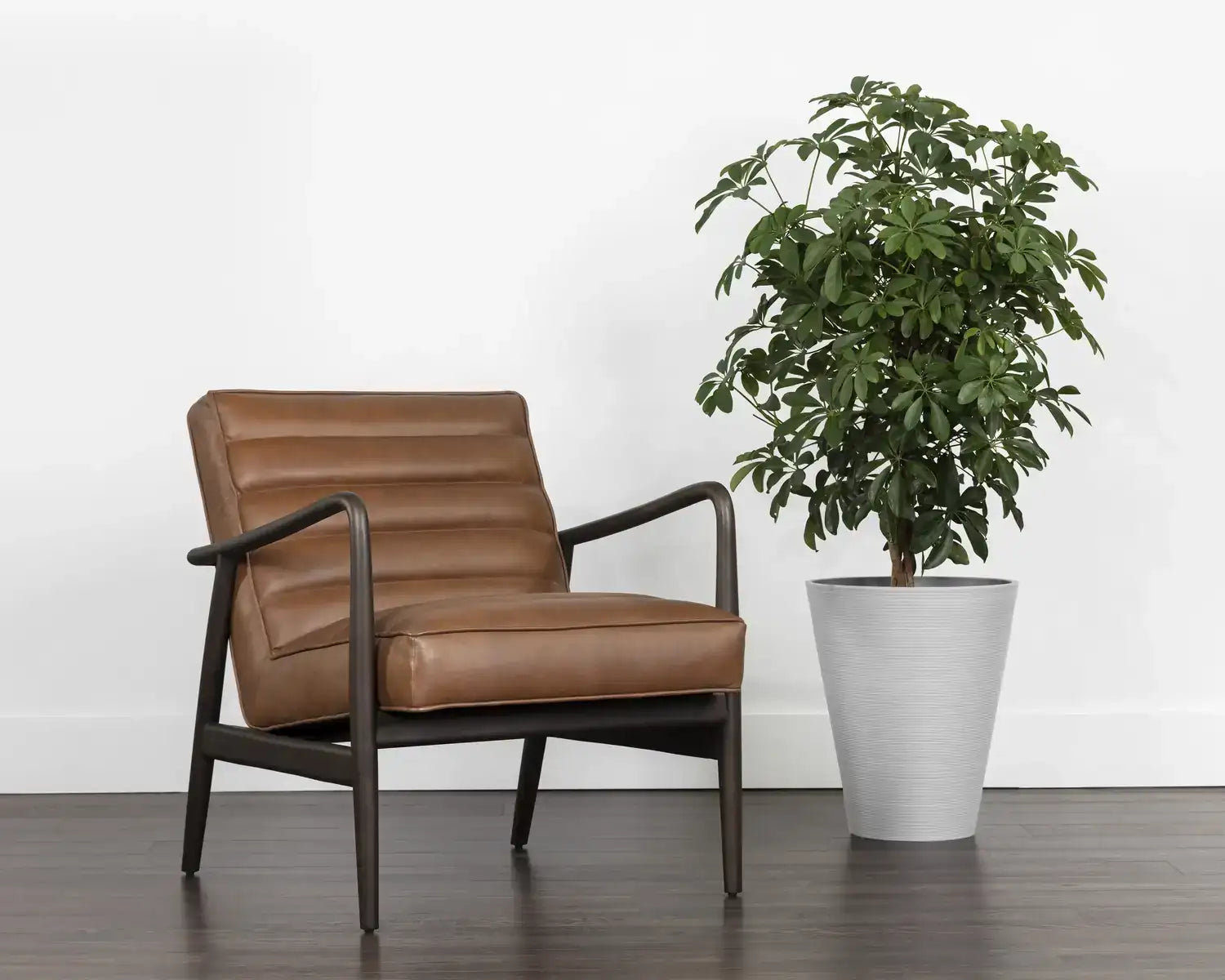 SUNPAN, LYRIC LOUNGE CHAIR, LOUNGE