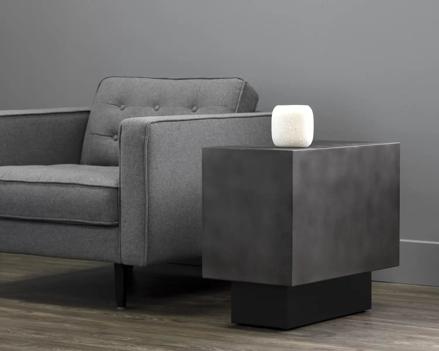 Sunpan BLAKELY SIDE TABLE - Side