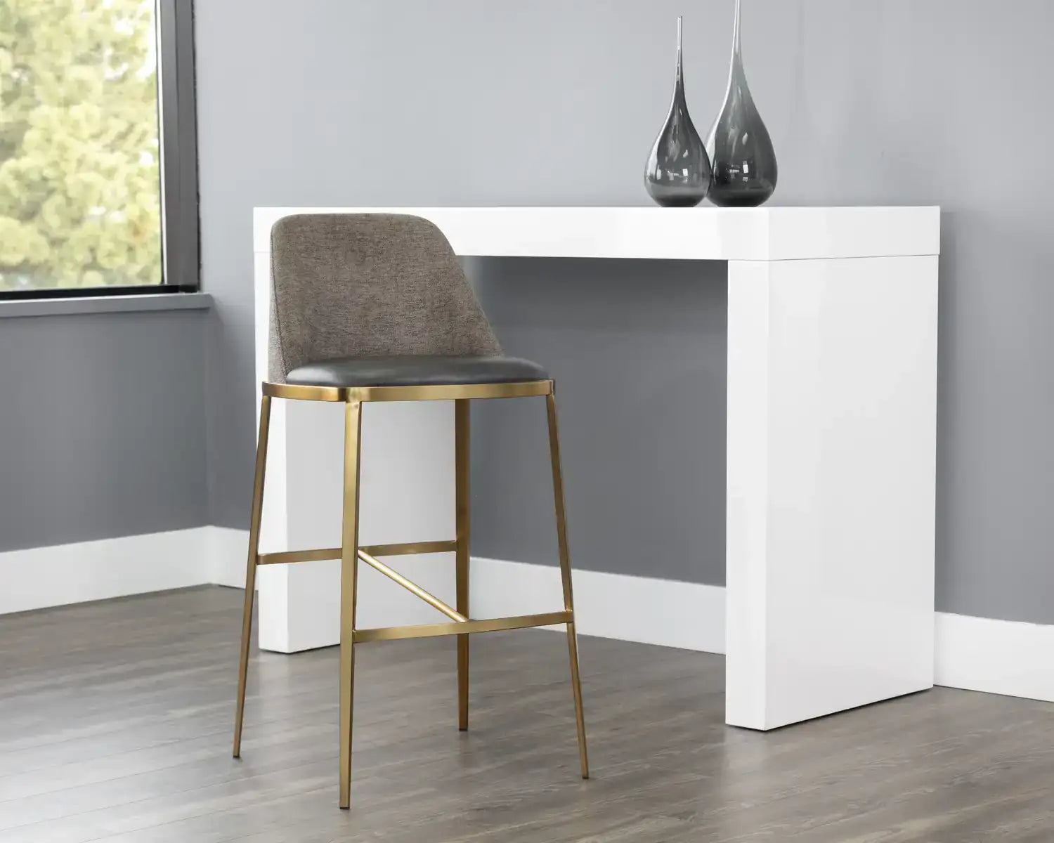 SUNPAN DOVER BARSTOOL - Bar Stools