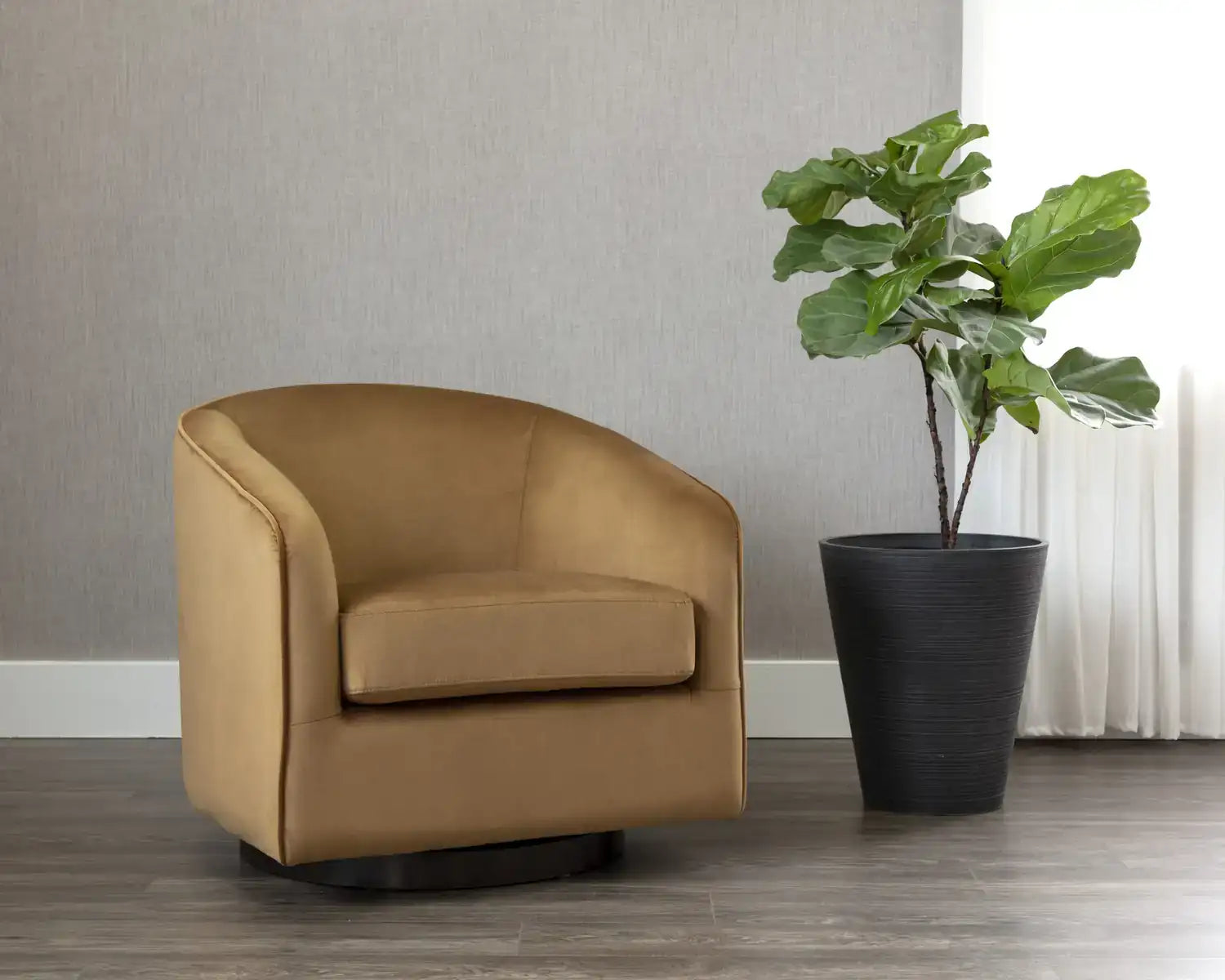 Sunpan HAZEL SWIVEL LOUNGE CHAIR - Lounge