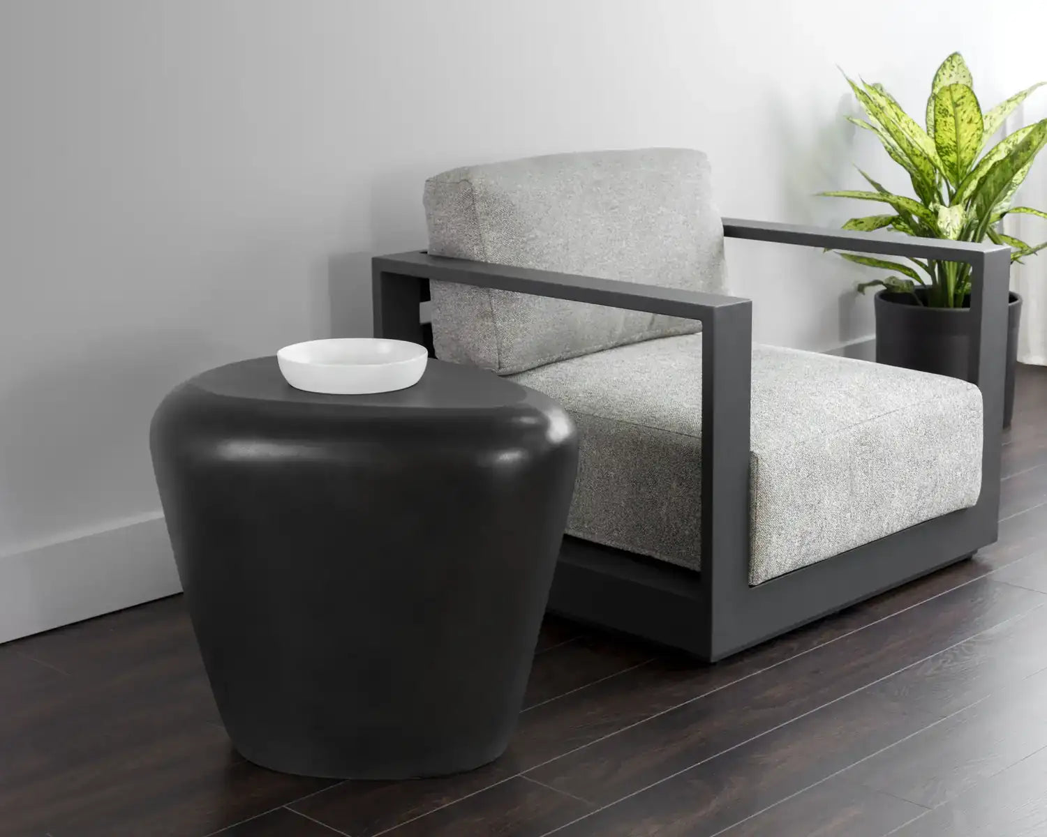 SUNPAN CORVO SIDE TABLE - Outdoor Furniture