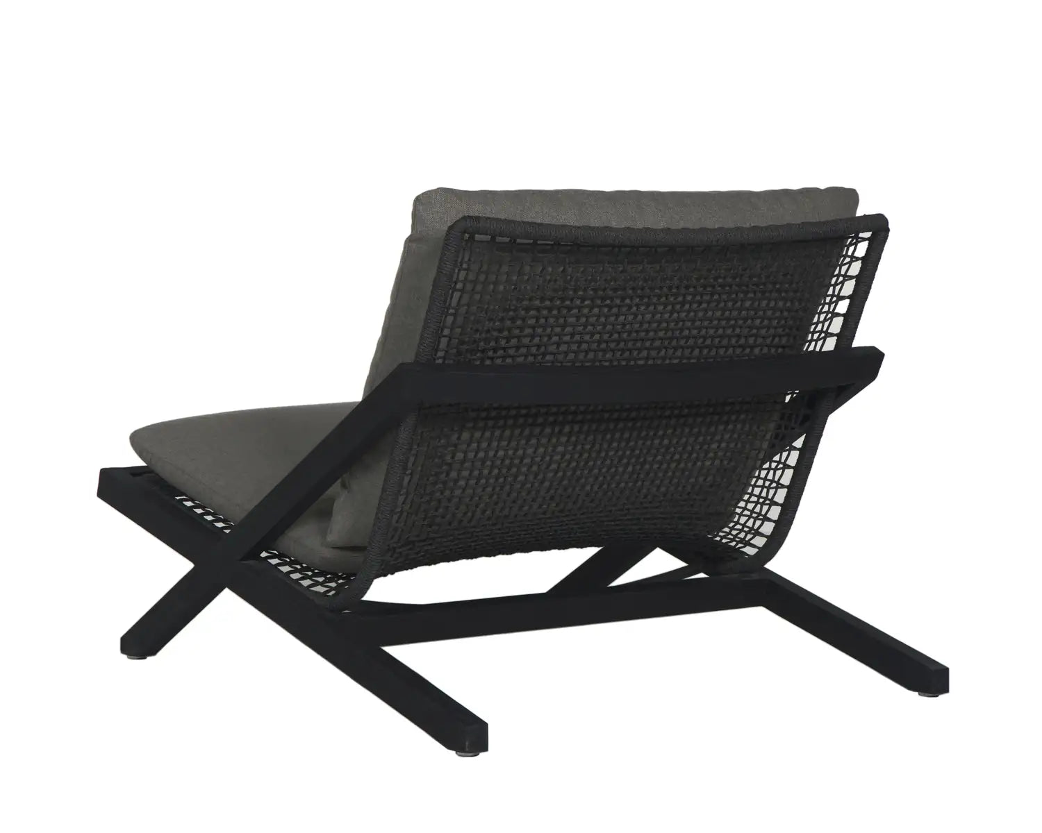 SUNPAN BARI LOUNGE CHAIR - Outdoor Furniture
