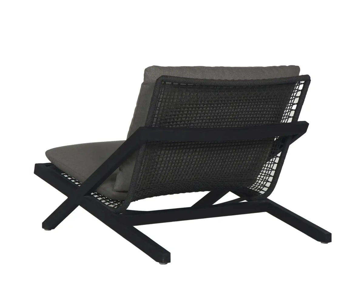 Sunpan BARI LOUNGE CHAIR - Outdoor Furniture