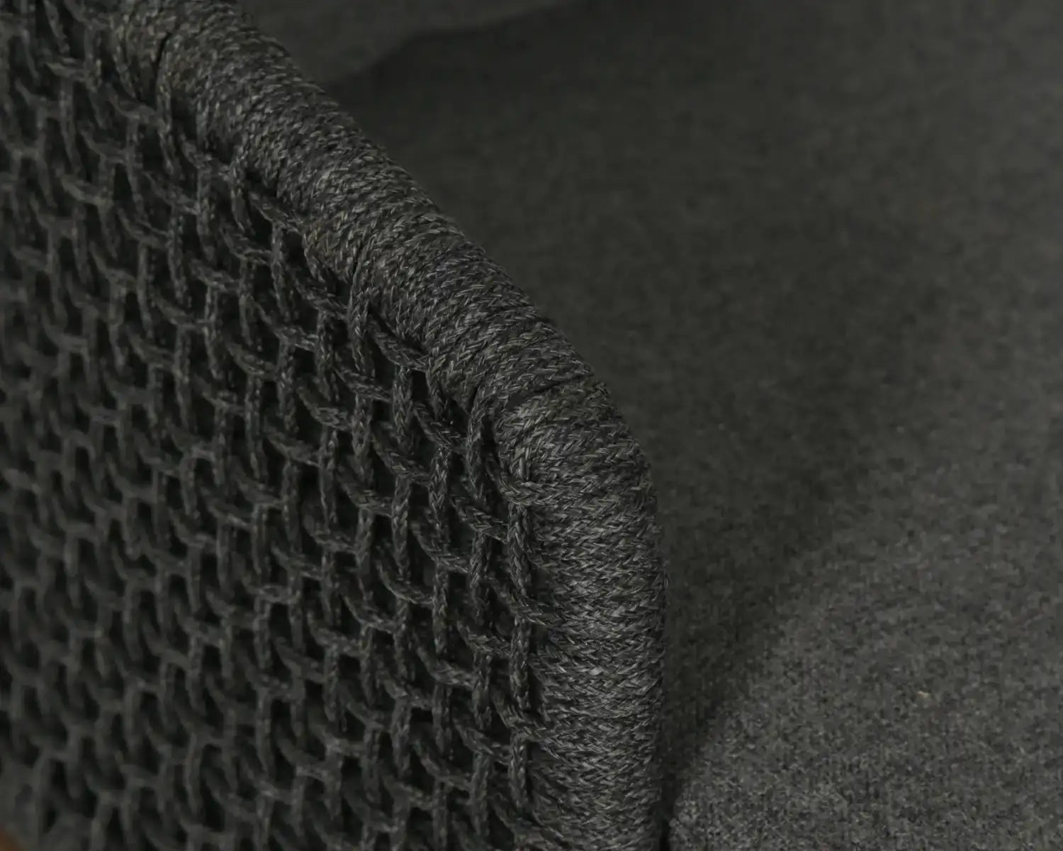 SUNPAN CAPRI LOUNGE CHAIR - Outdoor Furniture