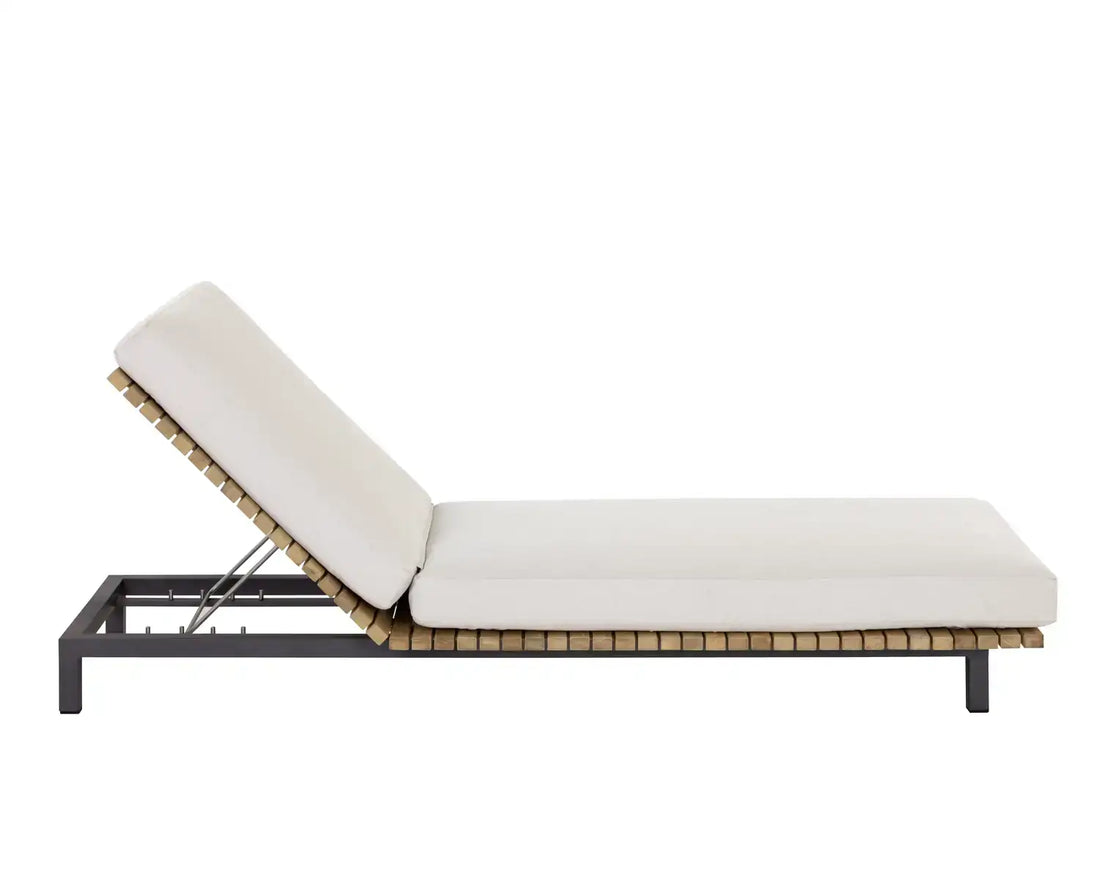 Sunpan GENEVE LOUNGER - Outdoor Furniture