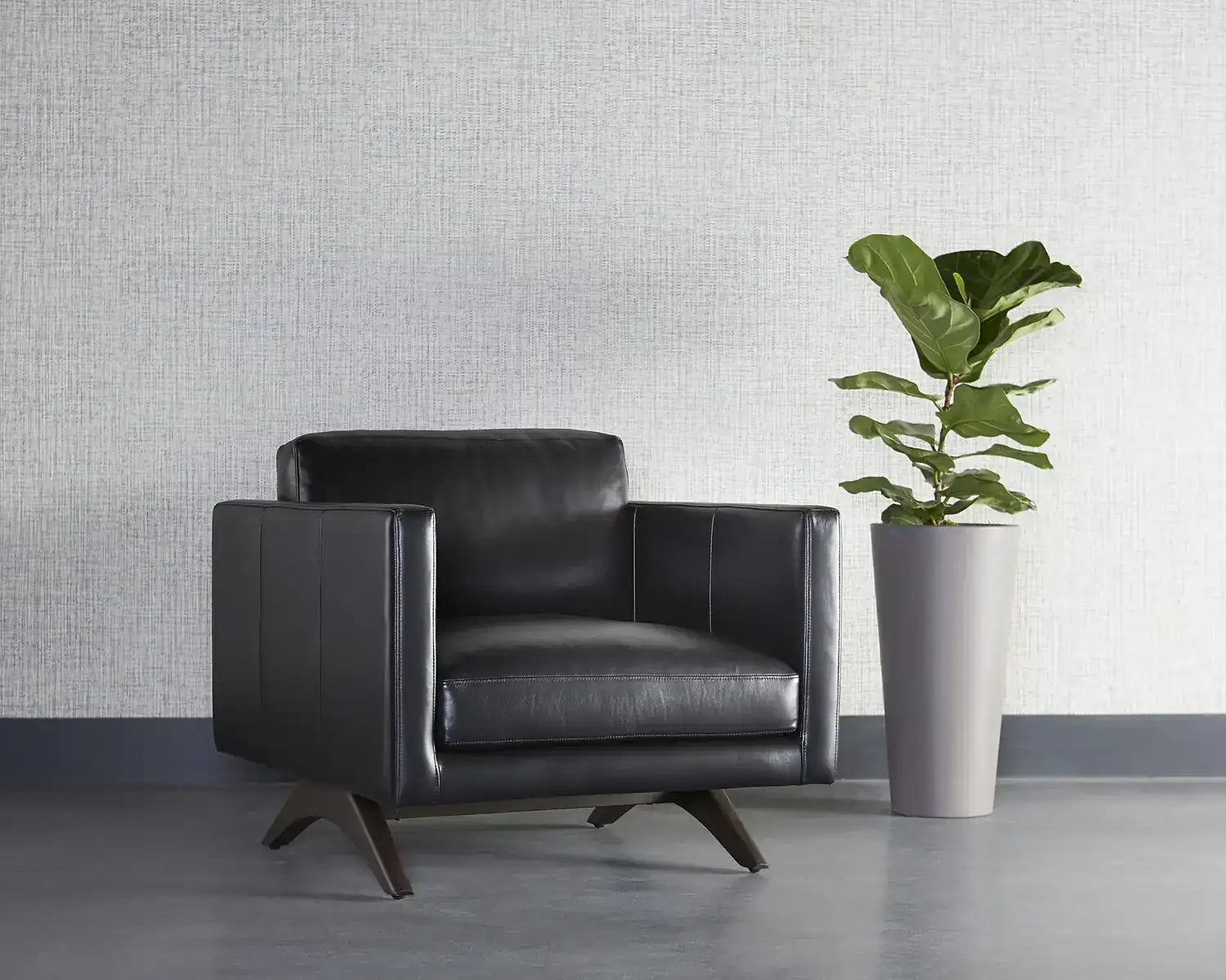 ROGERS ARMCHAIR - CORTINA BLACK LEATHER - Lounge