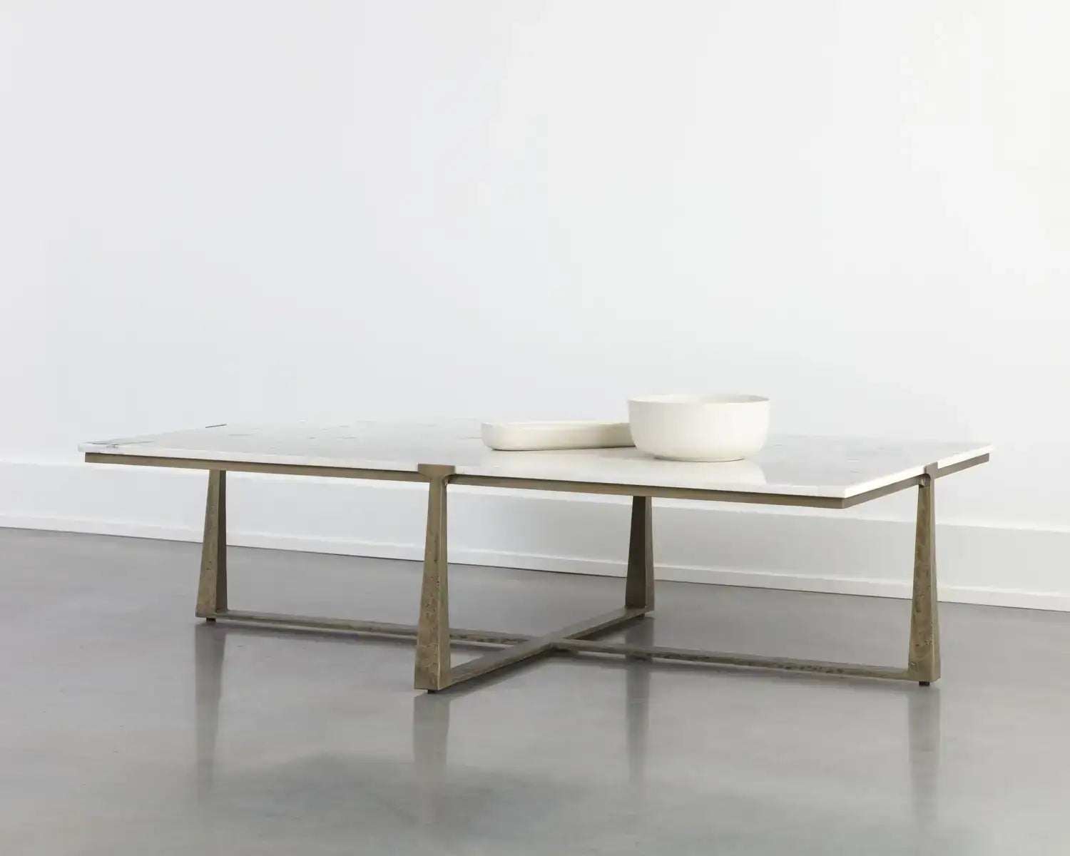 SUNPAN COWELL COFFEE TABLE - Coffee