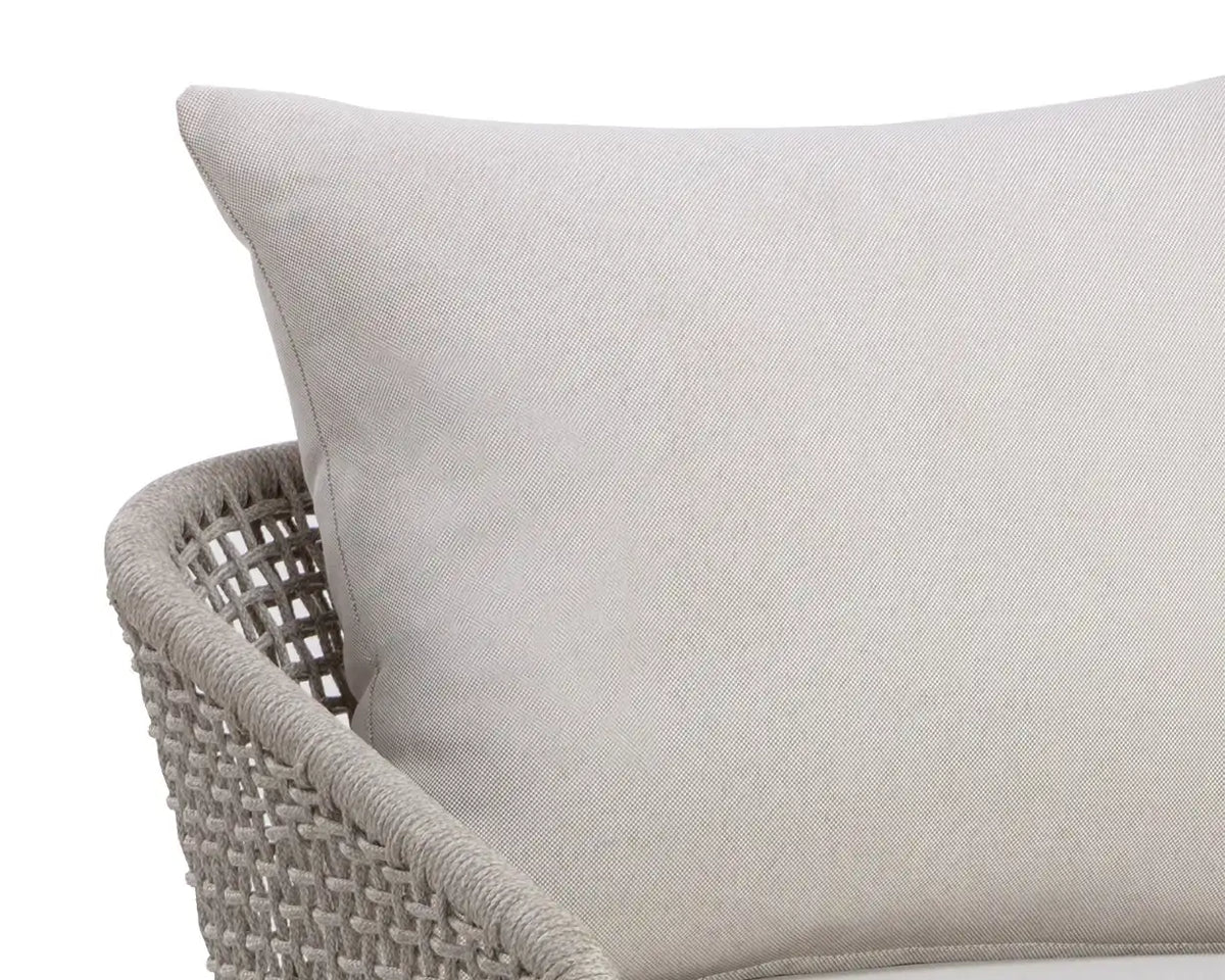 Sunpan CAPRI LOUNGE CHAIR - Outdoor Furniture