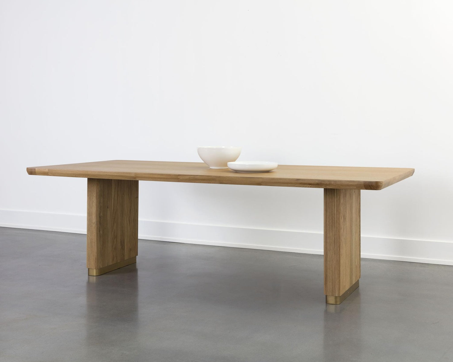 Sunpan KALLA DINING TABLE - Dining Tables