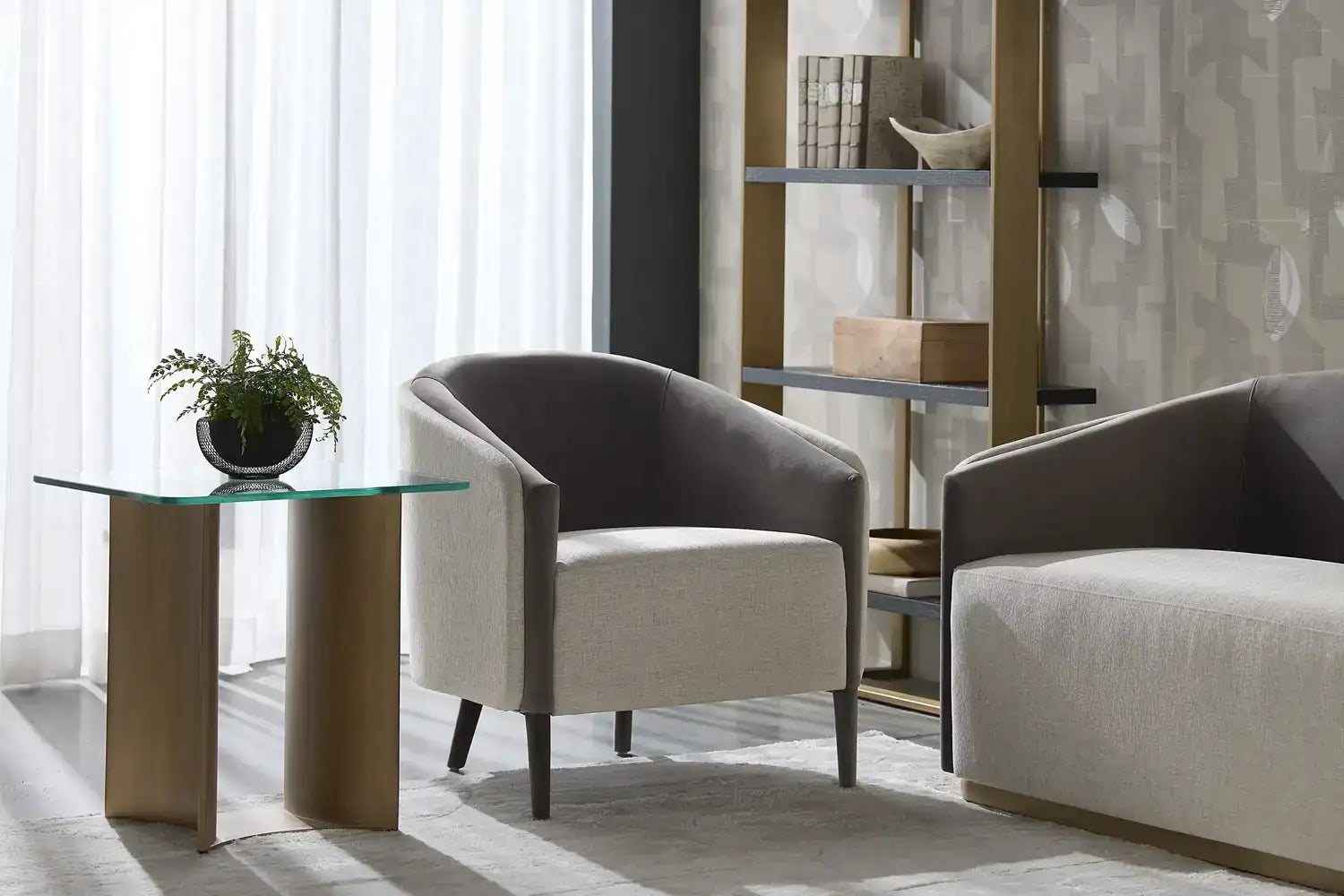 Sunpan SHEVA SOFA - Sofa