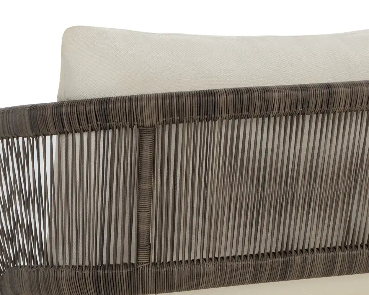 SUNPAN TOULON LOUNGE CHAIR - Outdoor Furniture