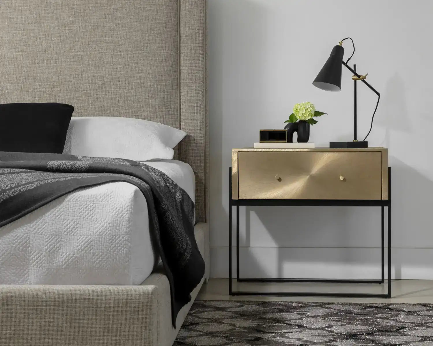 SUNPAN MODENA NIGHTSTAND - Night Stands
