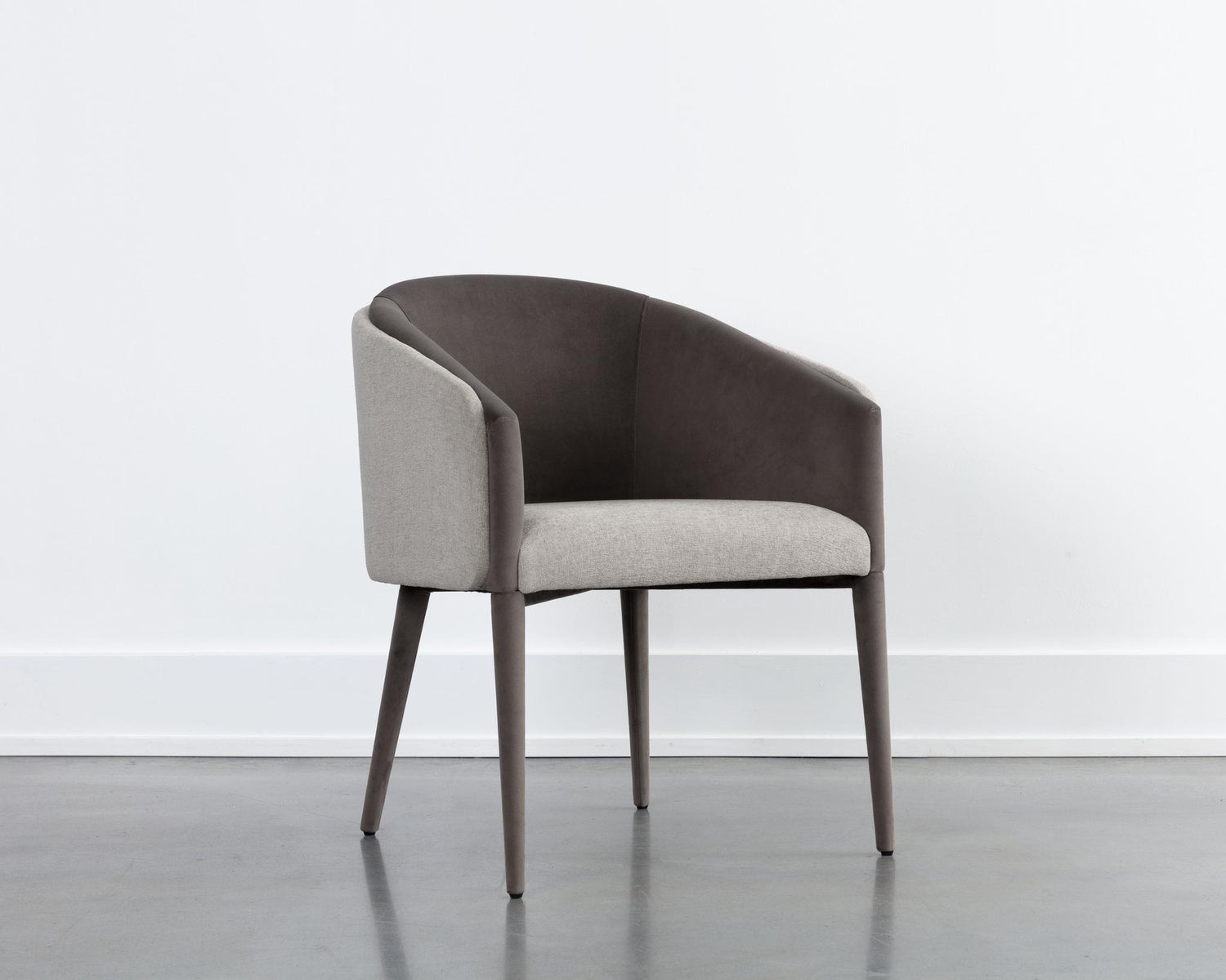 Sunpan SHEVA DINING ARMCHAIR - Dining Chairs