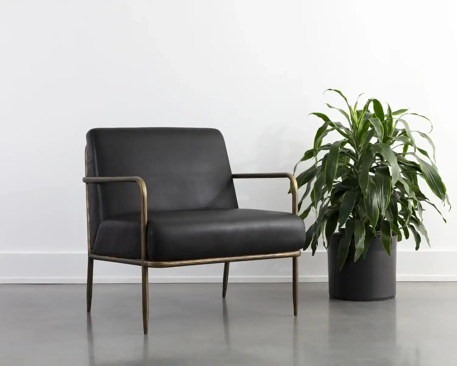 Sunpan LATHAN LOUNGE CHAIR - Lounge