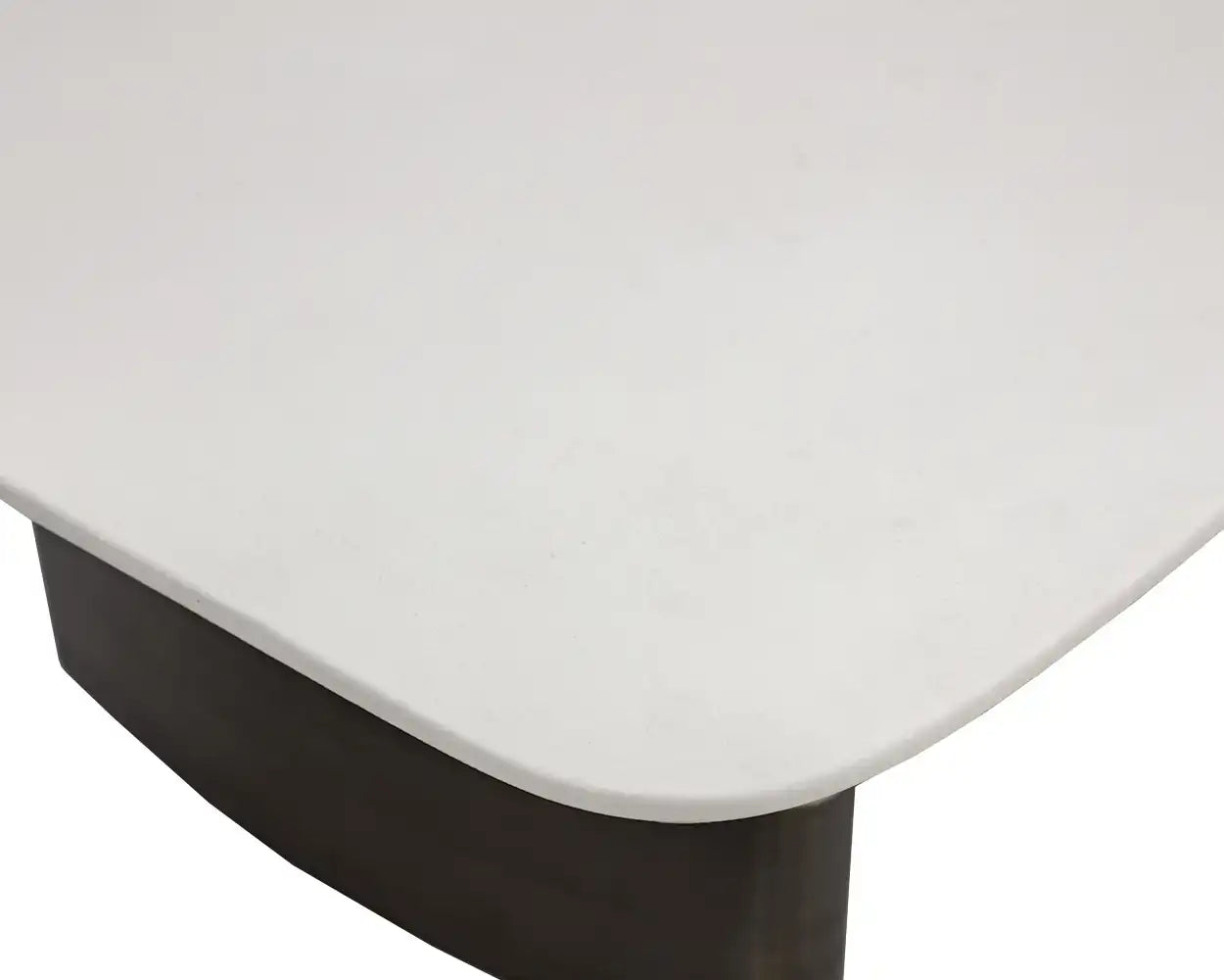 Sunpan CALIDA DINING TABLE - Dining Tables