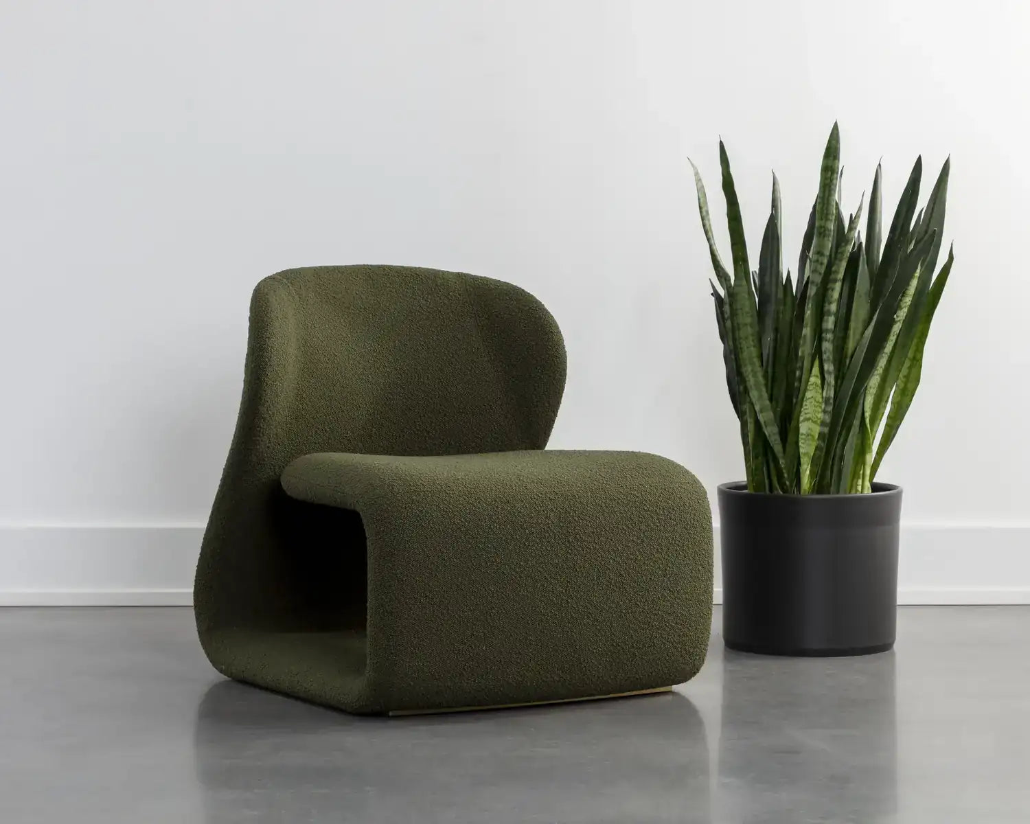 Sunpan SOPHIENE LOUNGE CHAIR - Lounge